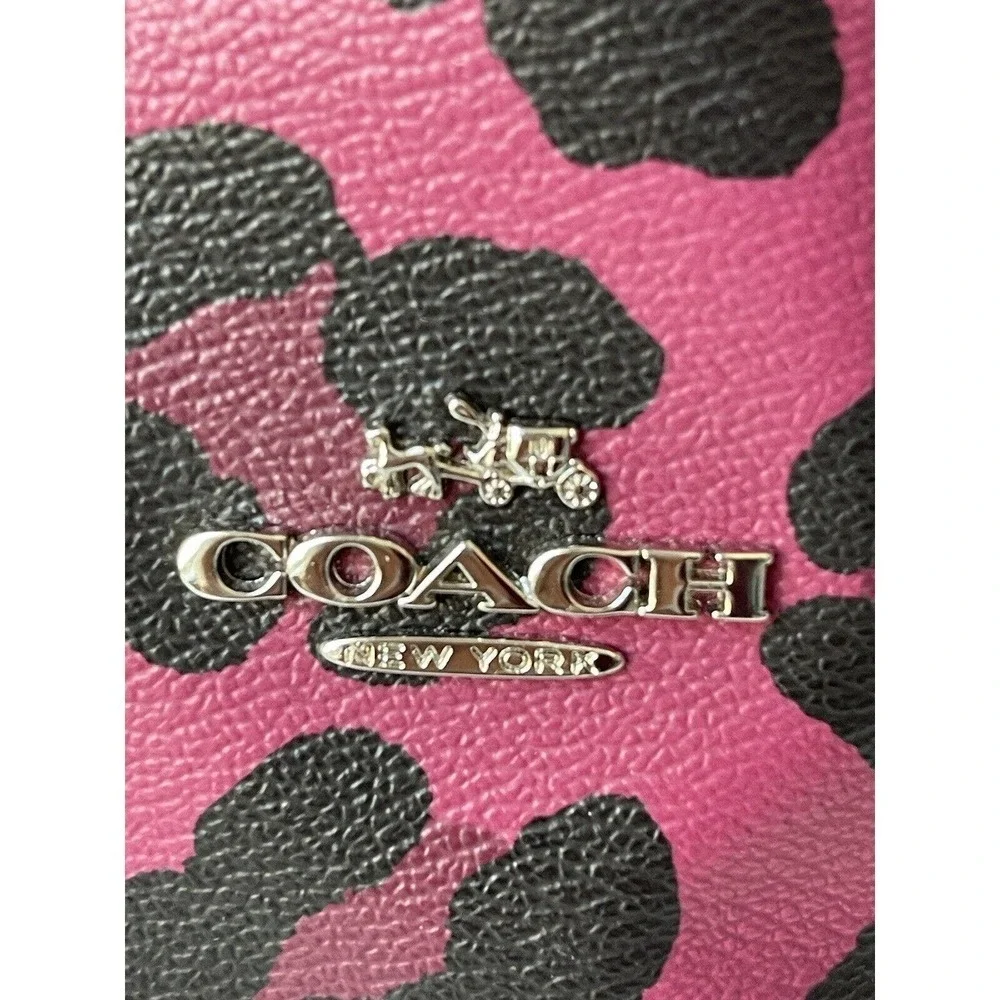 SOLD Coach Tote Bag Pink Purse + Matching Wristlet Cheeta Print Vegan Leather - Picture 4 of 10